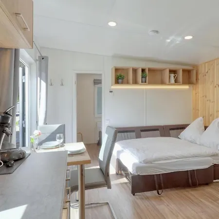 Tiny Haus 11a Am Brombachsee 펜션 플라인펠트